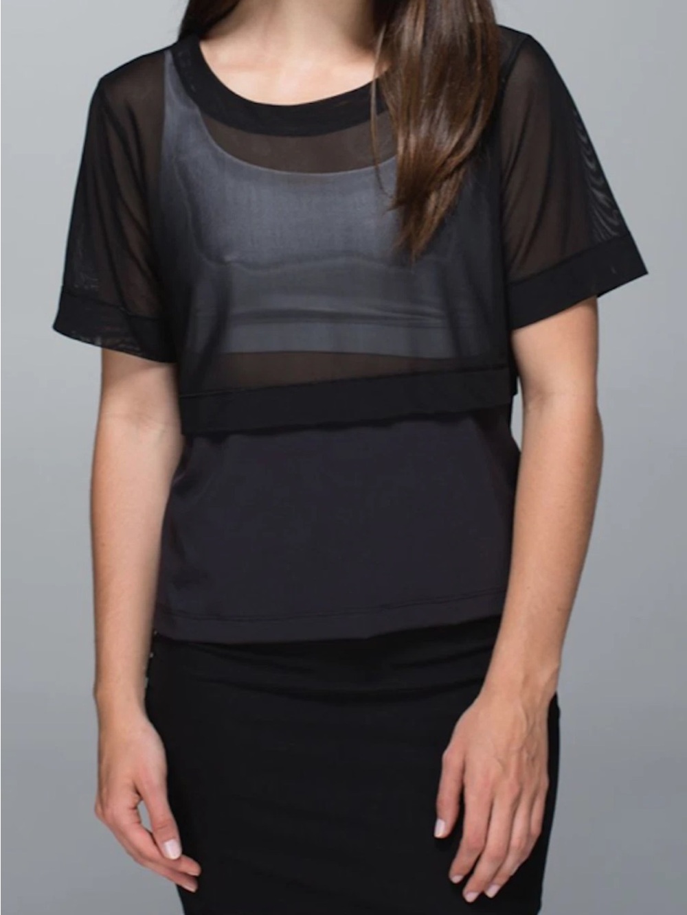 Lululemon Women’s Black Mesh Layered Short Sleeve workout Top